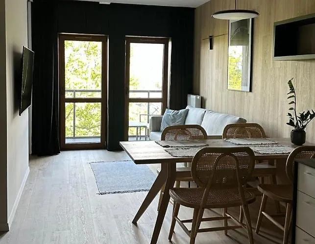 One * שצ'קלארסקה פוראובה