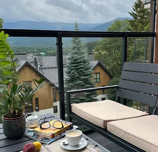 One شقة شكلارسكا بوريبا